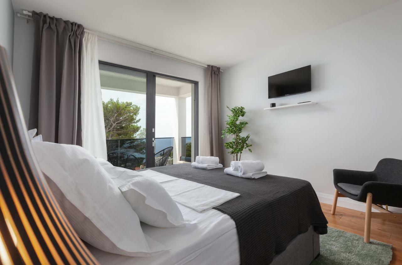 Mira With Fantastic Sea View Villa Makarska